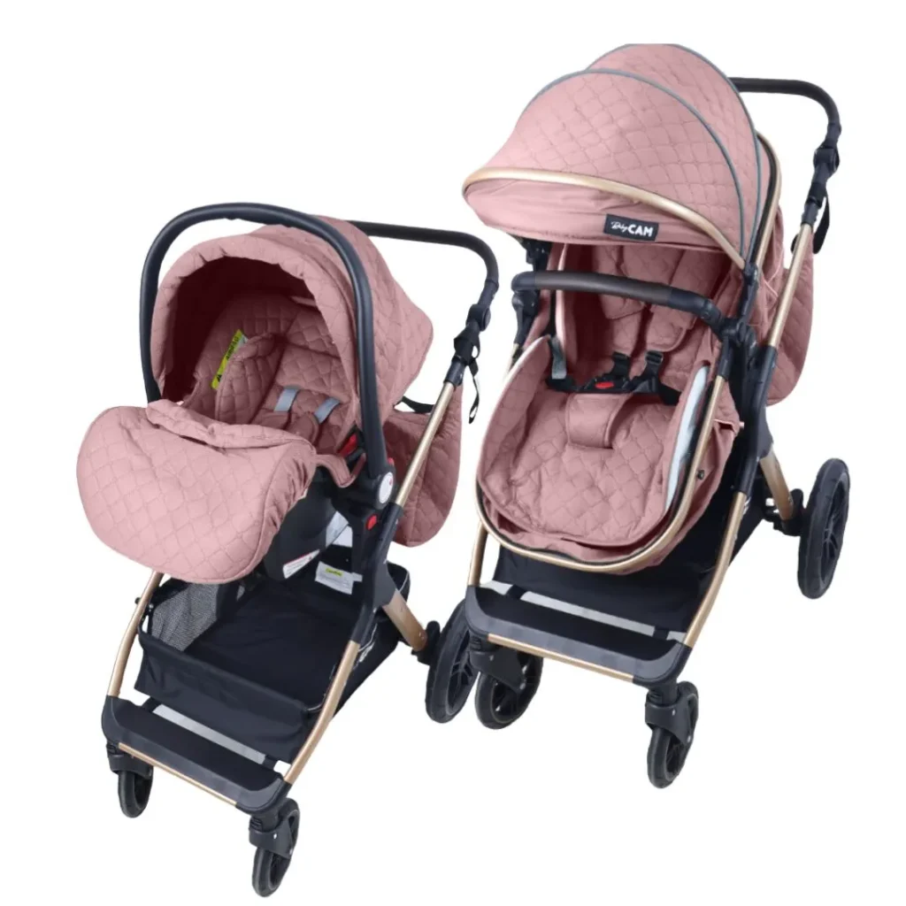Coche de bebé tipo travel system en color rosad con portabebé desmontable
