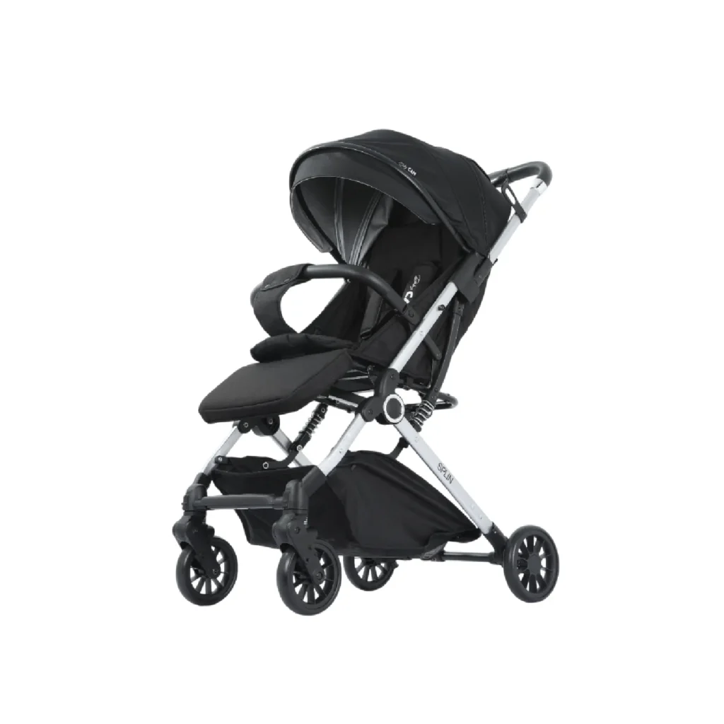 Coche de paseo Baby Cam modelo Splin color negro con estructura resistente y diseño elegante
