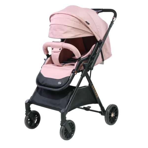Coche para bebé Génova color rosado con capota amplia, asiento acolchado y ruedas estables, ideal para paseos cómodos y seguros