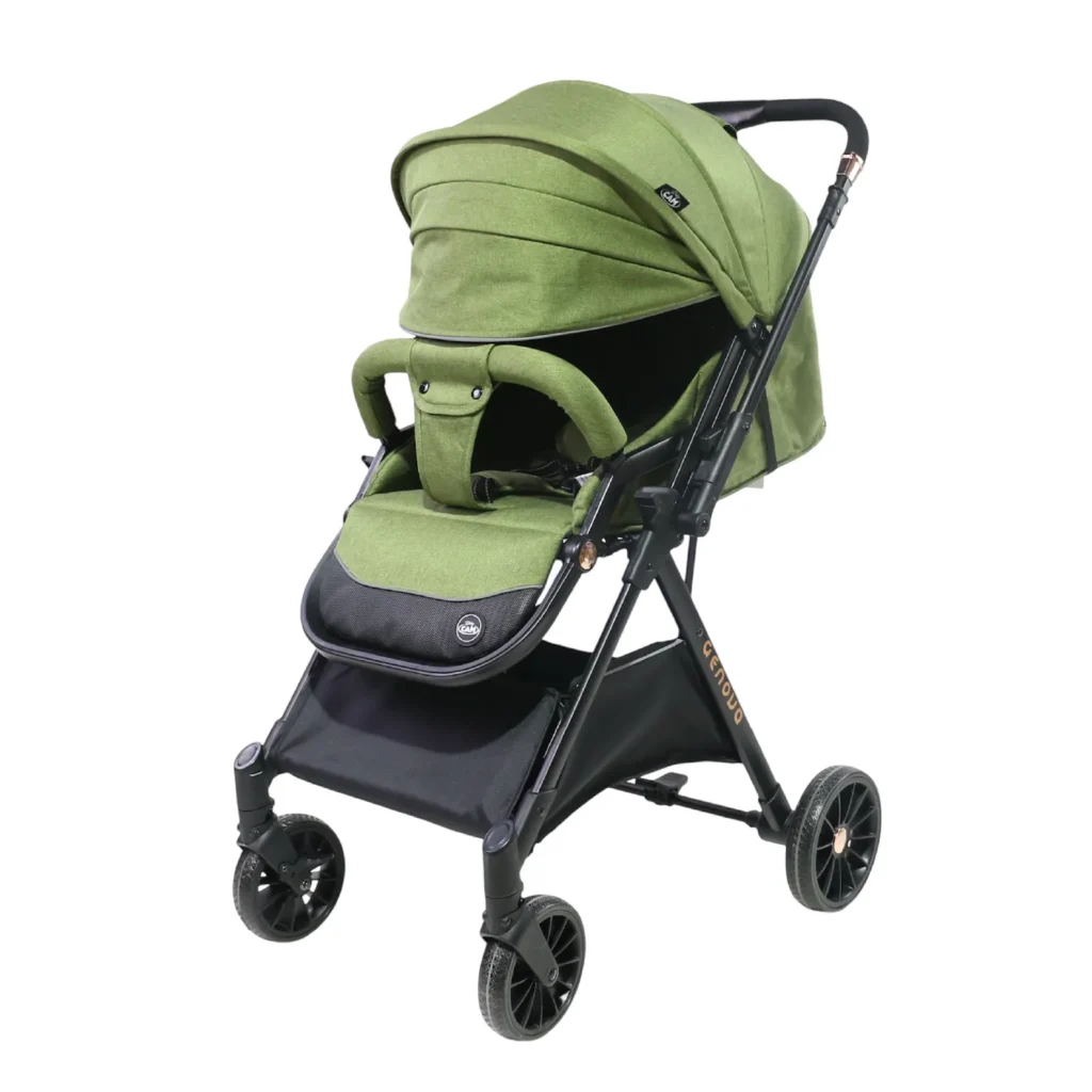 Coche para bebé Génova color verde con capota amplia, asiento acolchado y ruedas estables, ideal para paseos cómodos y seguros