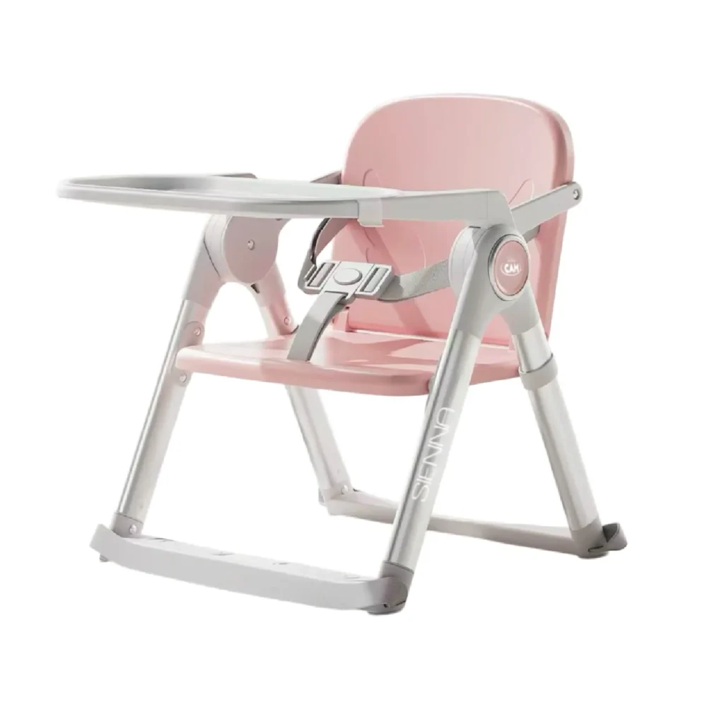 “Silla de comer Sienna Baby Cam color rosado con bandeja desmontable, arnés de seguridad y estructura estable para bebé.”