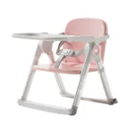 “Silla de comer Sienna Baby Cam color rosado con bandeja desmontable, arnés de seguridad y estructura estable para bebé.”
