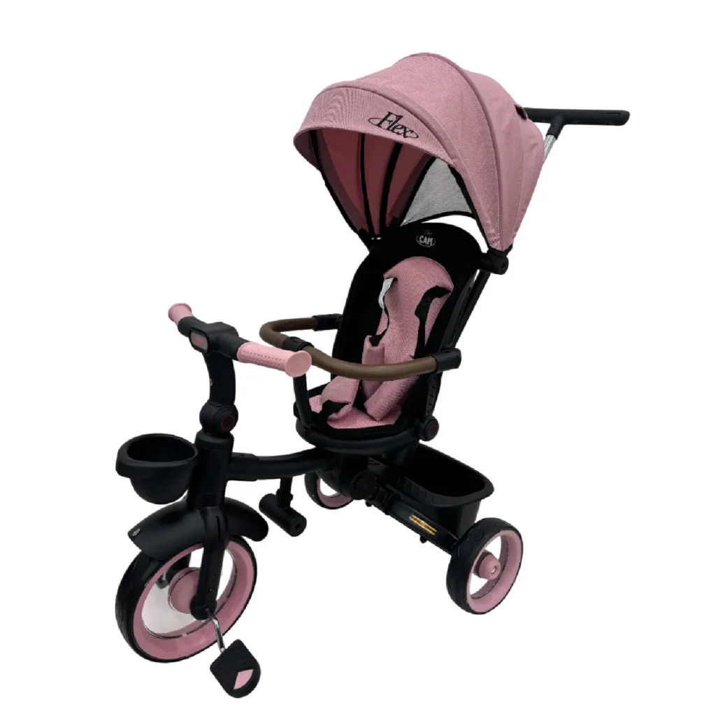 Triciclo Flex Baby Cam rosado con capota, manija de empuje, asiento acolchado y canastilla, ideal para paseos seguros del bebé.