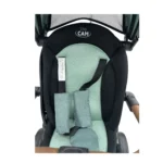 Triciclo Flex Baby Cam verde con capota, manija de empuje, asiento acolchado y canastilla, ideal para paseos seguros del bebé.